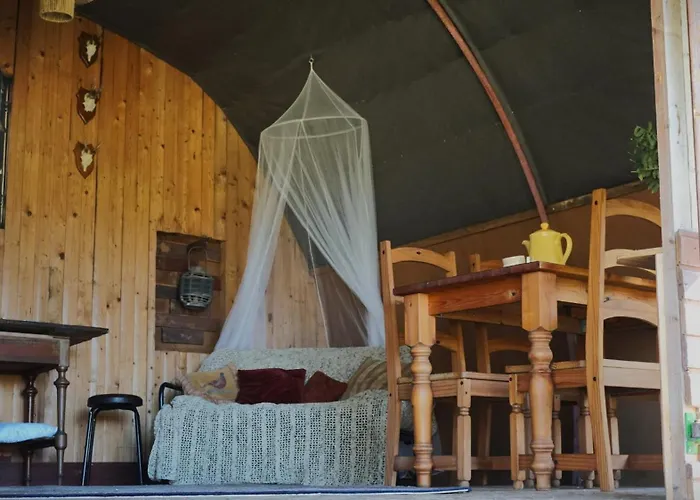 Ont Moeten - Romney Alpehytte Rekken